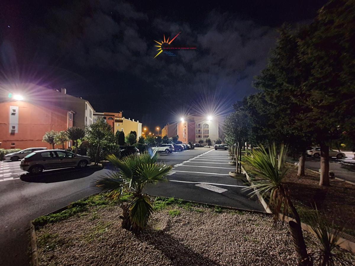 Studio 16 Le Cap D'Agde Avec Parking Prive Proche Du Centre Exterior foto