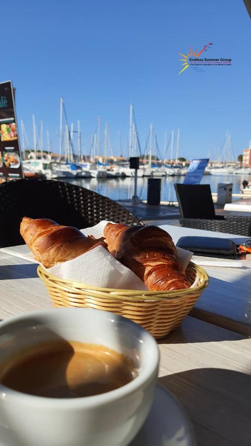 Studio 16 Le Cap D'Agde Avec Parking Prive Proche Du Centre Exterior foto